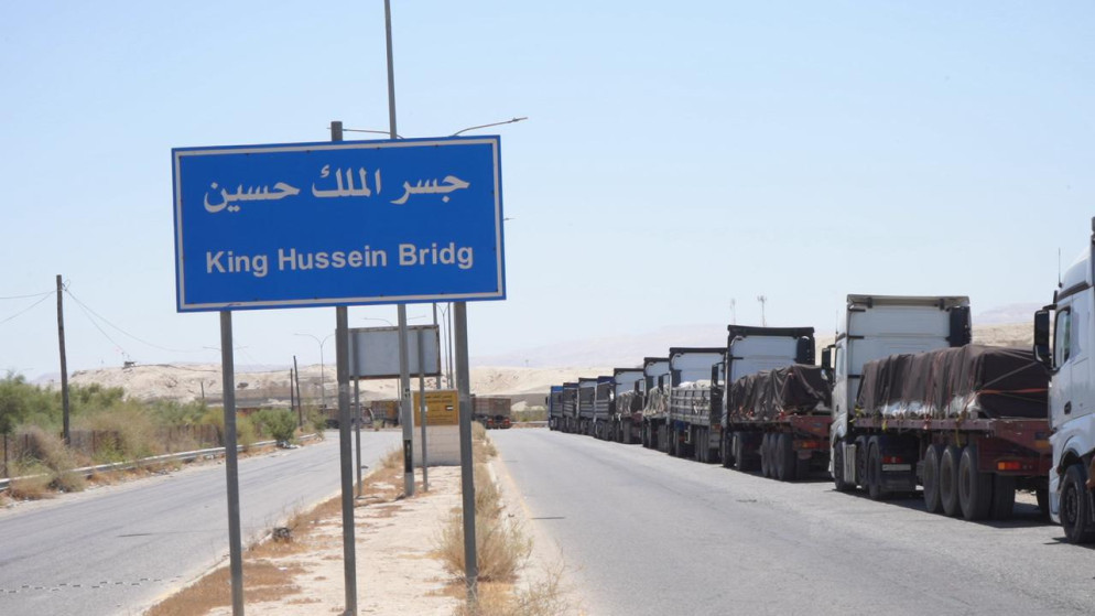 الشبلي: اعتداءات المستوطنين لن تثني الأردن عن إرسال شاحنات المساعدات لغزة