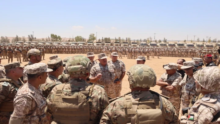 اللواء الحنيطي: التنسيق العملياتي ضرورة لمواجهة التهديدات المحتملة