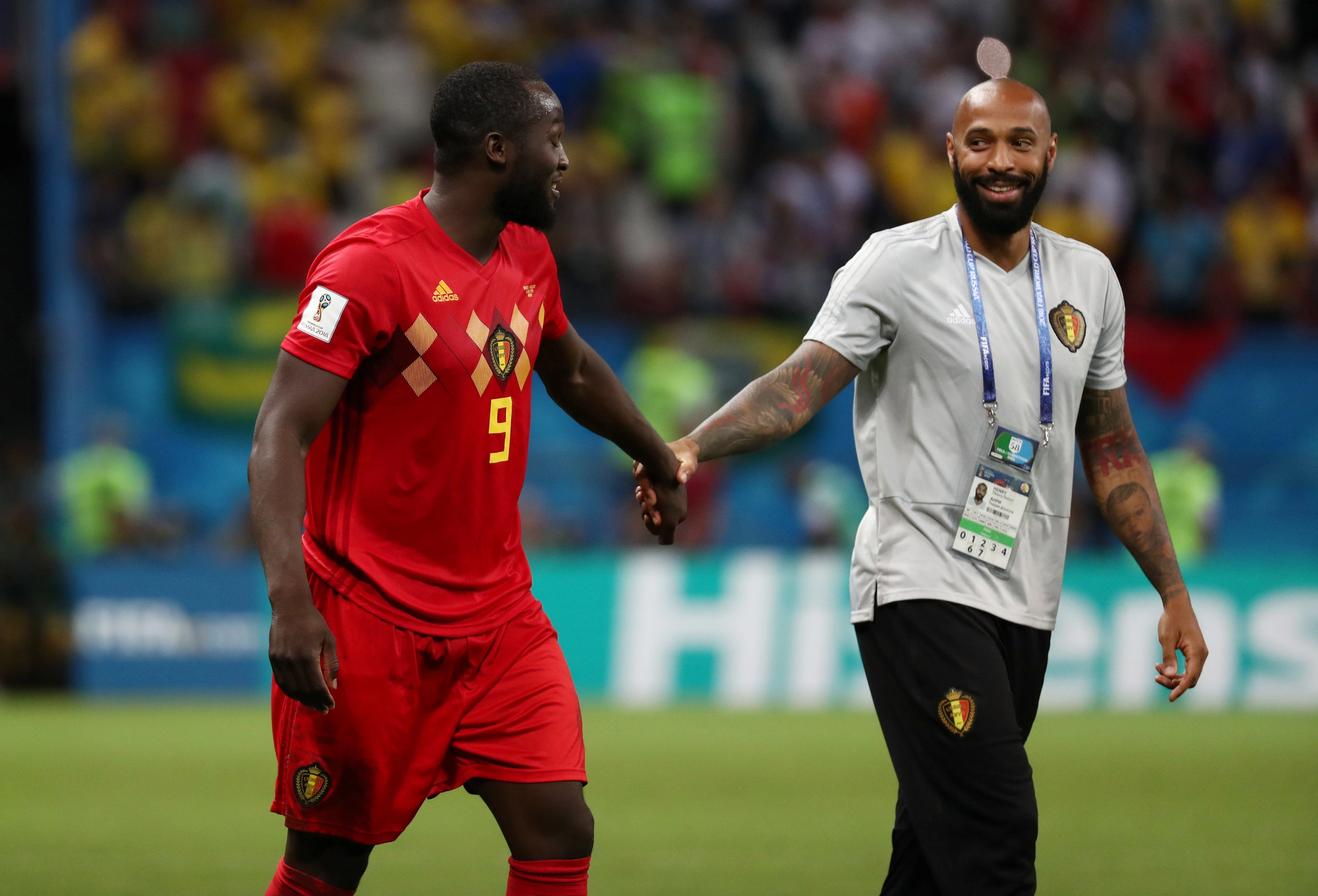 فرنسا أمام بلجيكا وتيري هنري بينهم