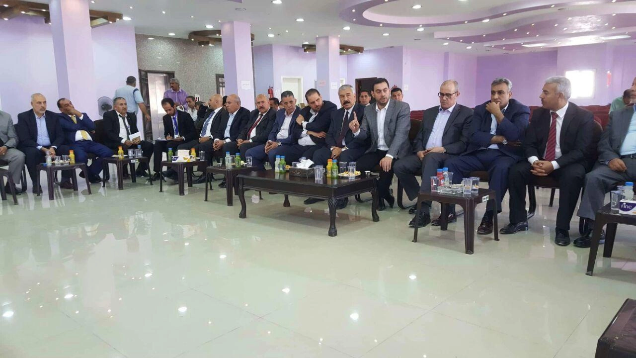 وزير الصناعة والتجارة يلتقي أعضاء الغرفة التجارية 
