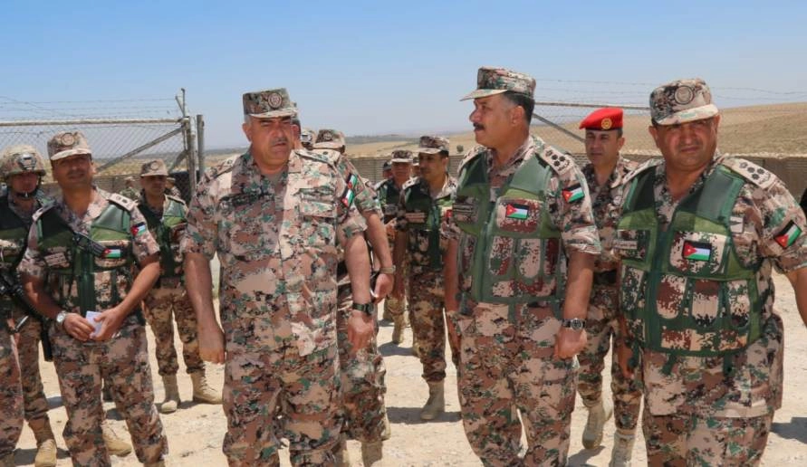 فريحات يزور واجهة المنطقة العسكرية الشمالية