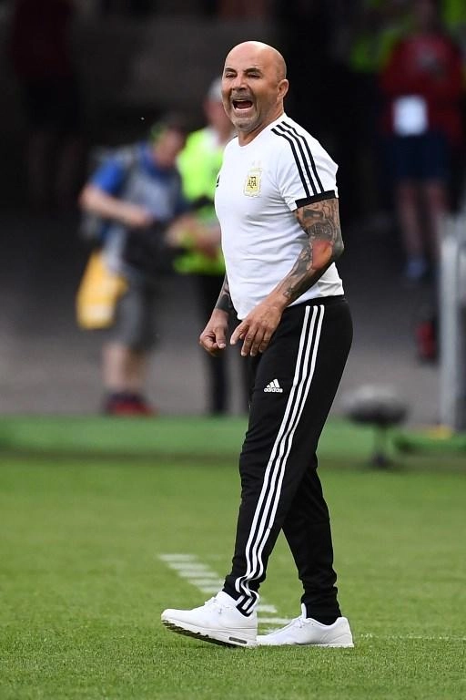 الاتحاد الأرجنتيني ينهي ارتباطه بالمدرب سامباولي