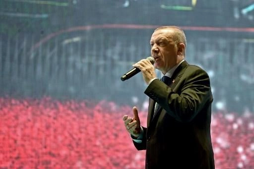الرئيس التركي يتعهد بملاحقة المتورطين "بلا كلل"