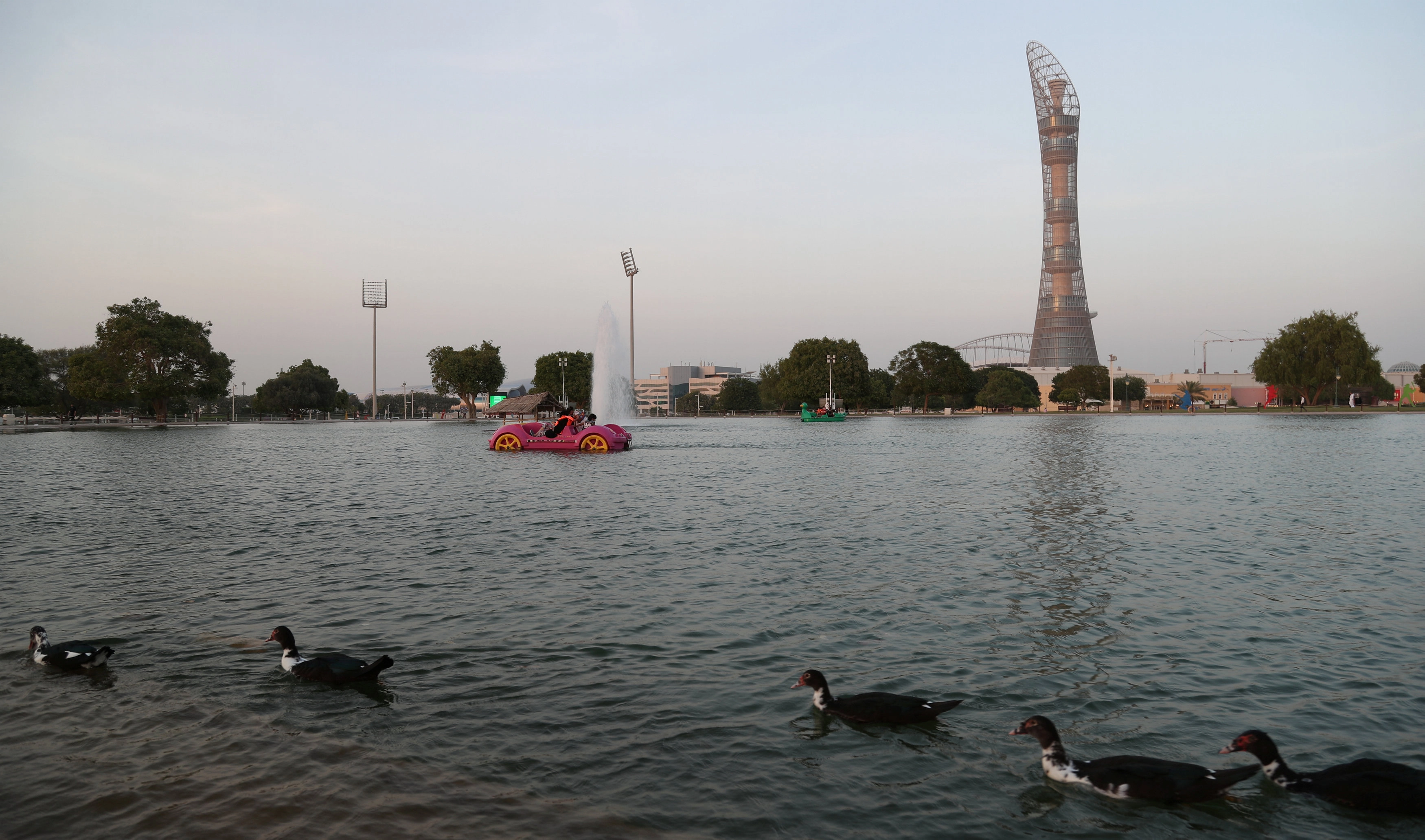 نجل حاكم إماراتي يلجأ إلى قطر 