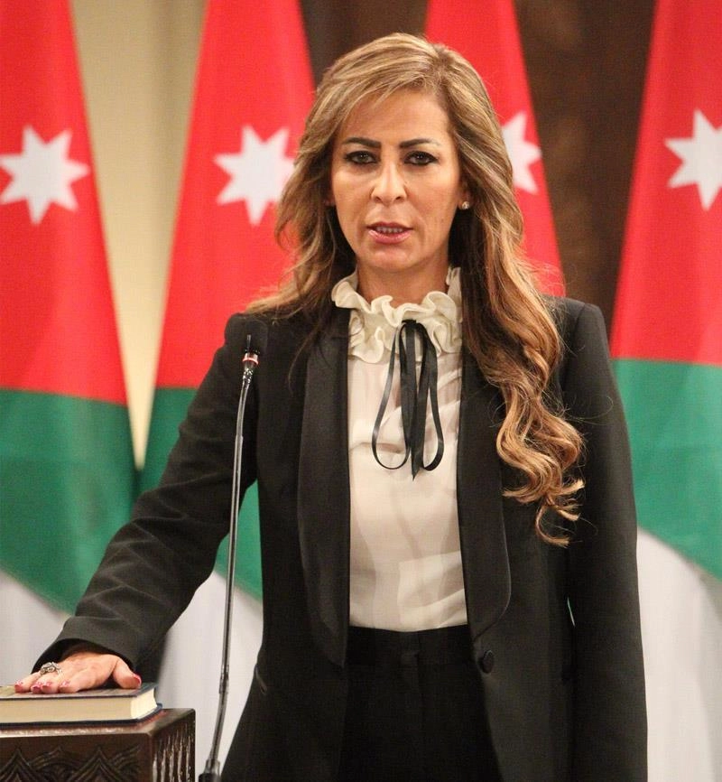 منع 6 أردنيين وهولندي من السفر يشتبه في تورطهم