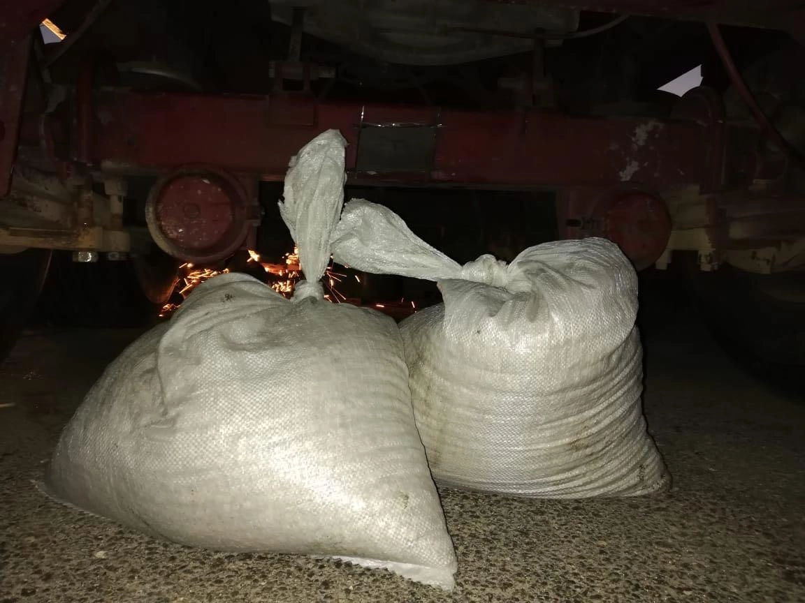 ضبط 3 أشخاص حاولوا تهريب 280 ألف حبة مخدرة