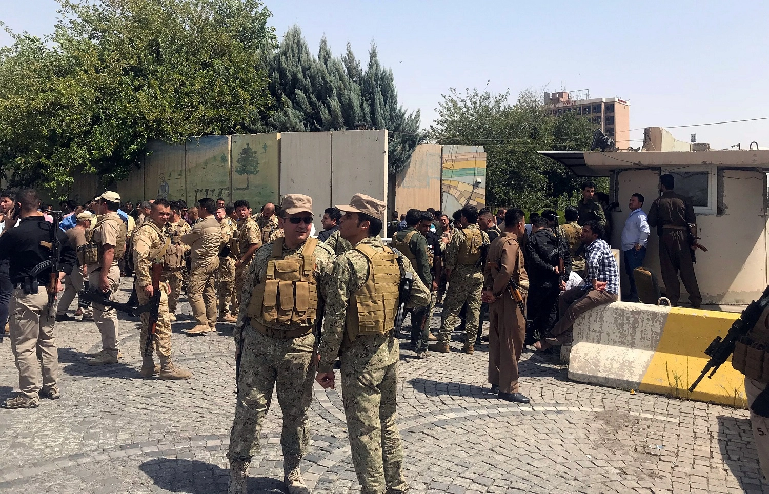 انتهاء احتجاز رهائن في مقر محافظة أربيل 