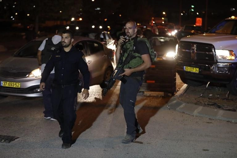 اقتحام منزل فتى فلسطيني طعن 3 إسرائيليين