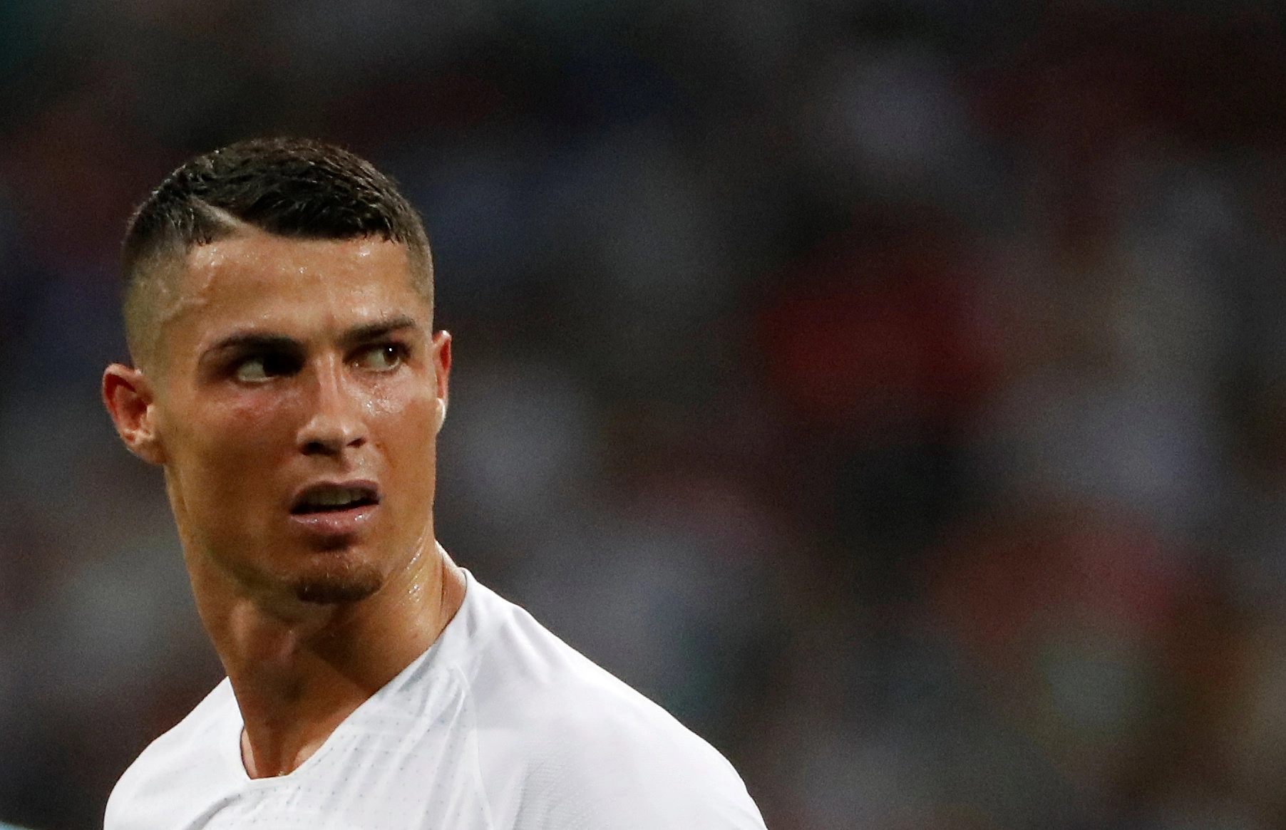 تغريم رونالدو 3.2 مليون يورو في قضية تهرب ضريبي