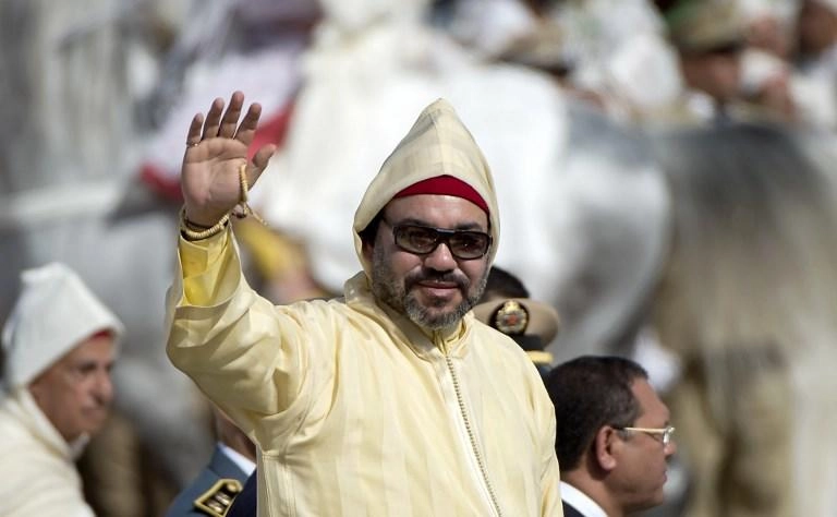 الملك محمد السادس يعفي وزير الاقتصاد والمالية