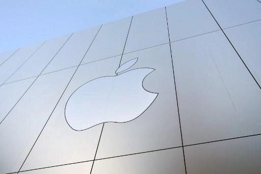 القيمة السوقية لأبل تصل إلى تريليون دولار