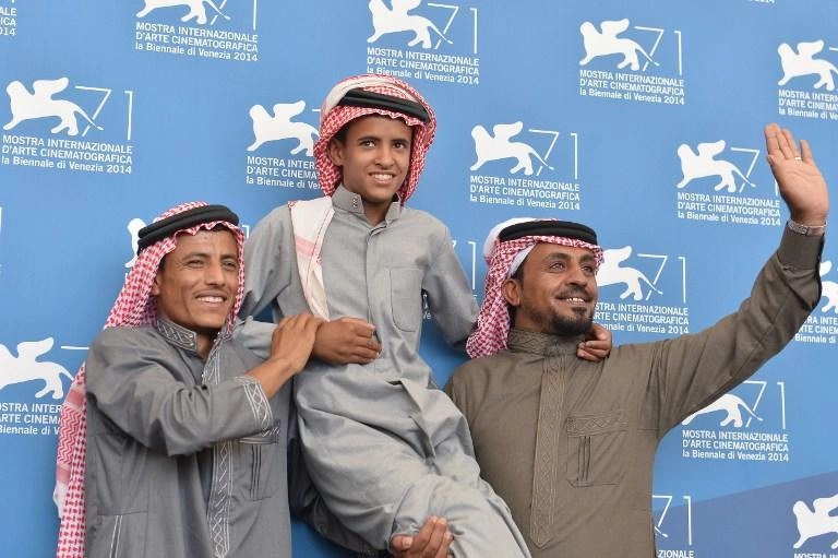 إيعاز بإيجاد وظيفة لأحد أبطال فيلم "ذيب"