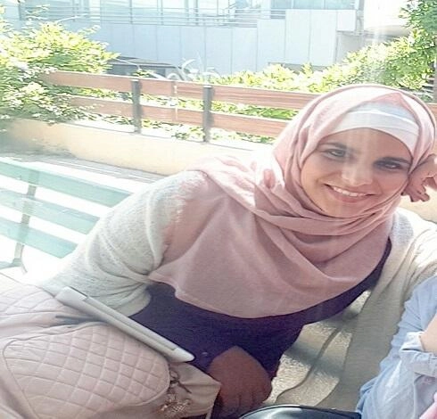 تسنيم الزبون تتجاوز التوجيهي والسرطان في الوقت ذاته