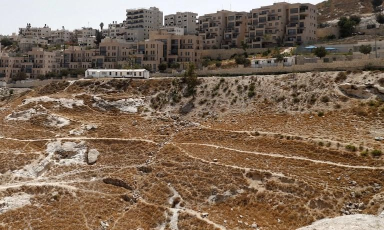 المصادقة على تحويل أراض إلى وحدات استيطانية 