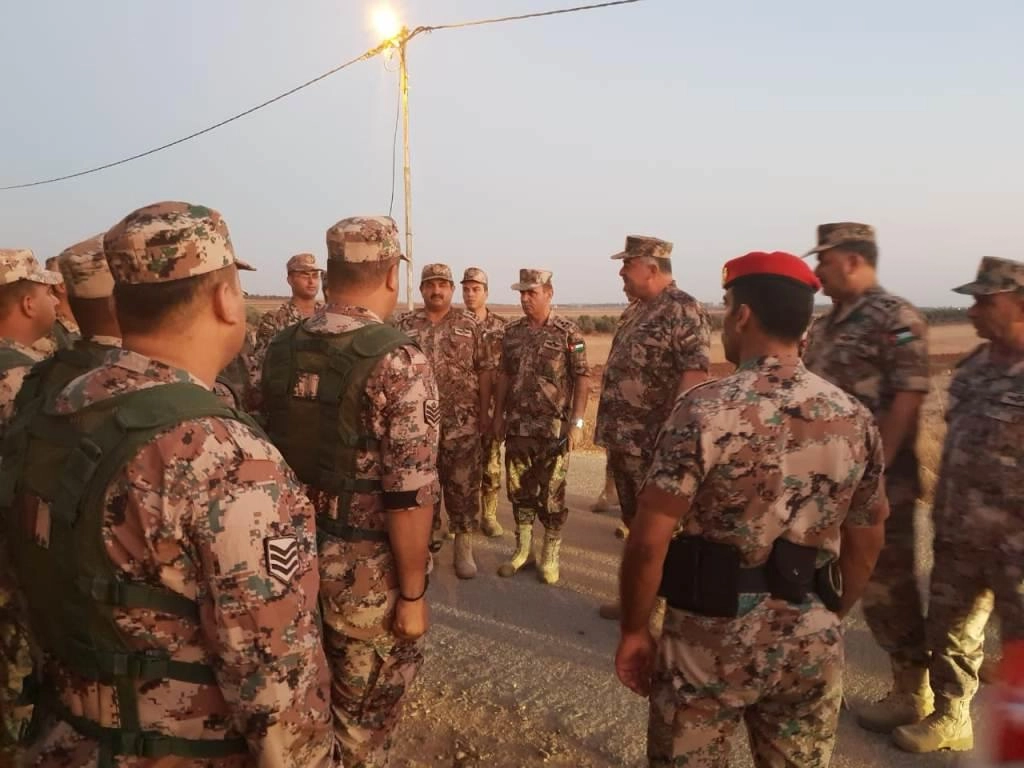 رئيس هيئة الأركان المشتركة يزور واجهة المنطقة العسكرية الشمالية