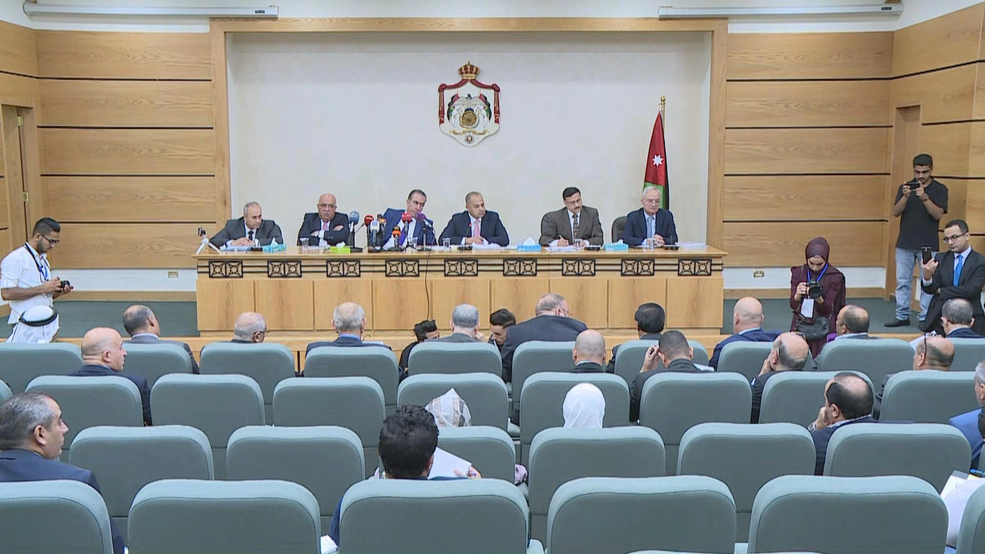 وزير المالية: 95% من المواطنين لا يدفعون ضريبة دخل 