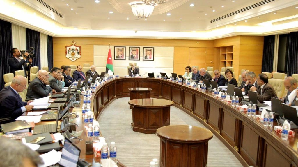 إحالة "العفو العام" إلى اللجنة القانونية لدراسته