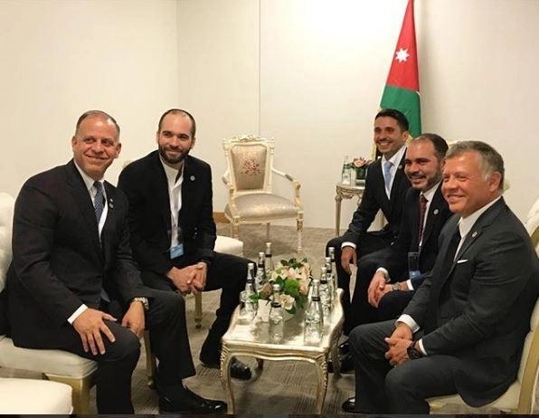 الأمير حمزة بعد لقائه أخويه وجلالة الملك: في الاجتماع على خدمة الأردن قوة