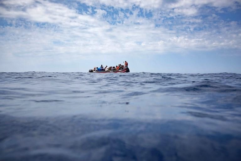 إنقاذ نحو 1200 مهاجر من قبل خفر السواحل خلال يومين