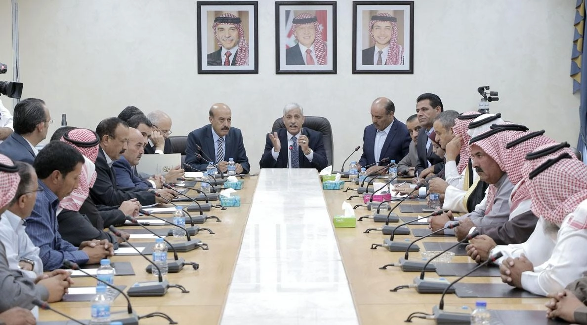 دراسة تخفيض أسعار مادة الشعير بمقدار 30 ديناراً للطن