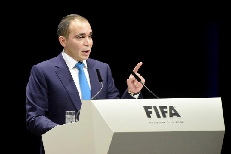 الأمير علي: أشخاص يحترفون إعاقة أي مسيرة