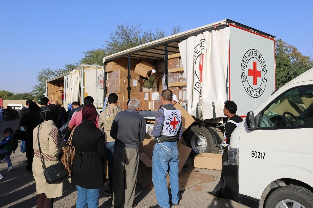 تقديم مساعدات لـ 30 ألف سوري وأردني 