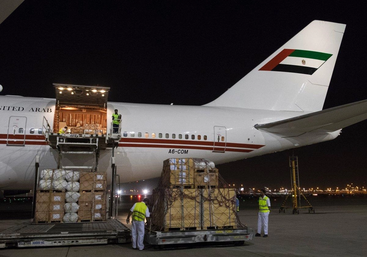 جسر مساعدات جوي إماراتي لمتضرري السيول  