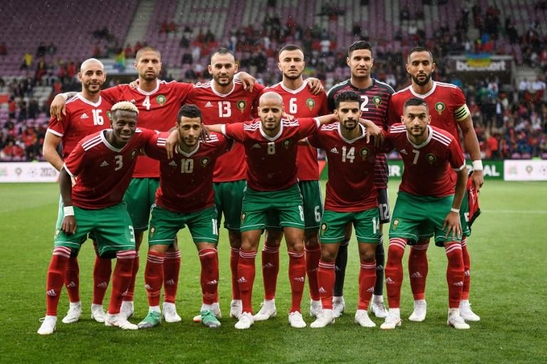 المغرب يفك عقدة الكاميرون بثنائية حكيم زياش