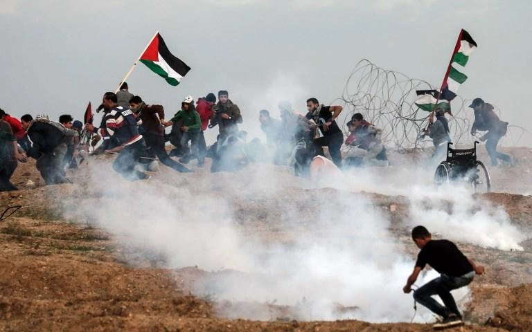 إصابة 14 فلسطينيا برصاص جيش الاحتلال