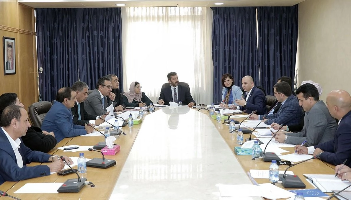 اللجنة الإدارية تؤيد دمج وإلغاء مؤسسات مستقلة