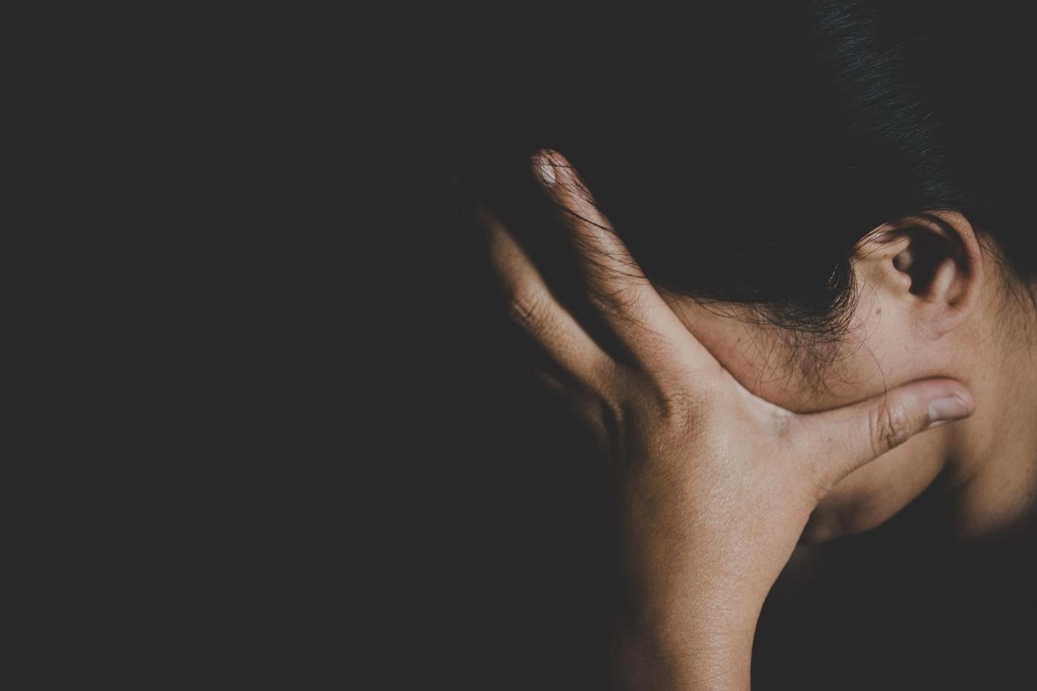 معضلة ضحايا الاغتصاب في إثبات نسب أطفالهن