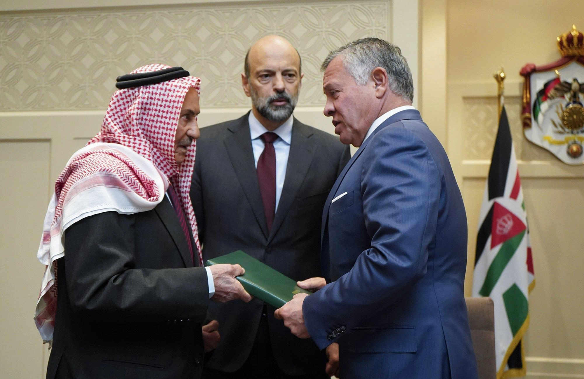 الملك يوجّه رئيس الوزراء لمتابعة توصيات تقرير اللجنة المستقلة 