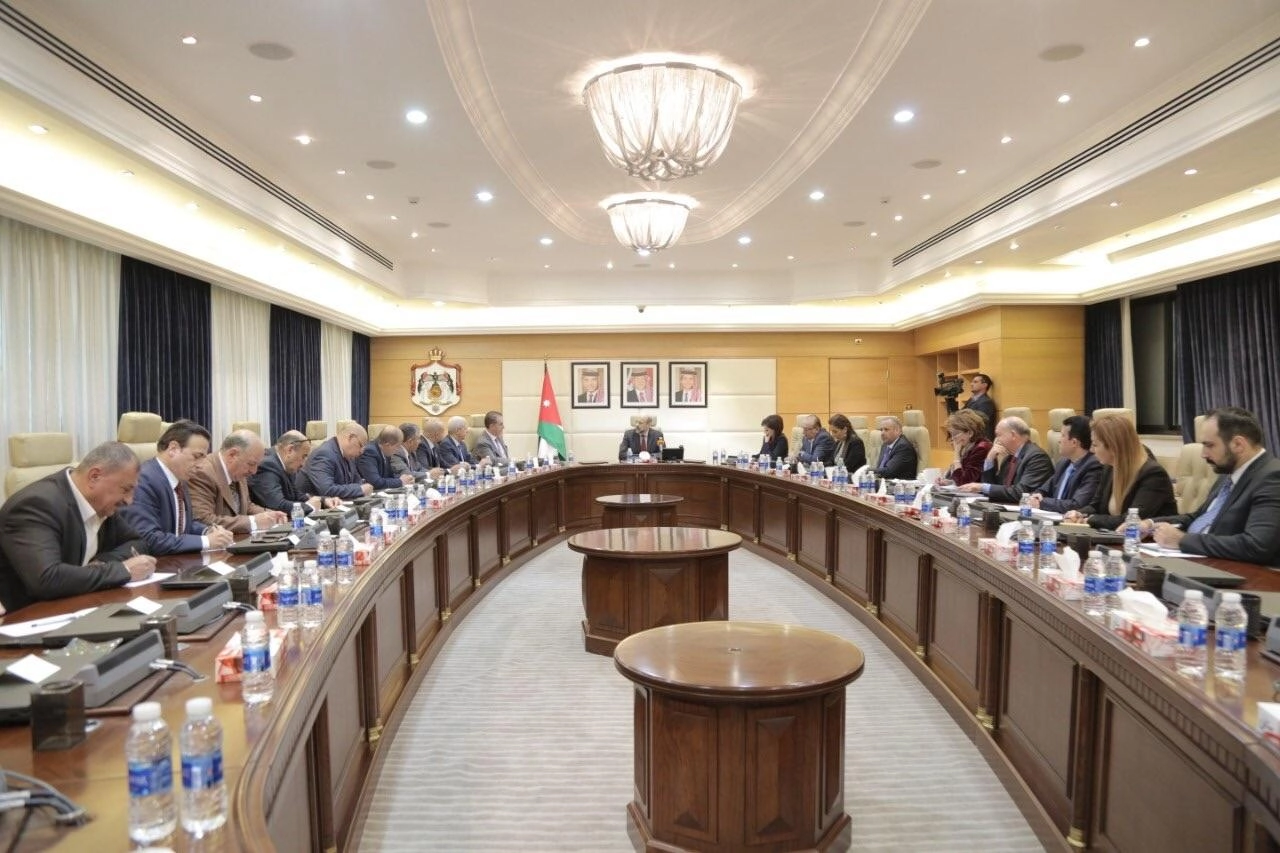 اتفاق على أسس تقييمية جديدة للموظف العام 