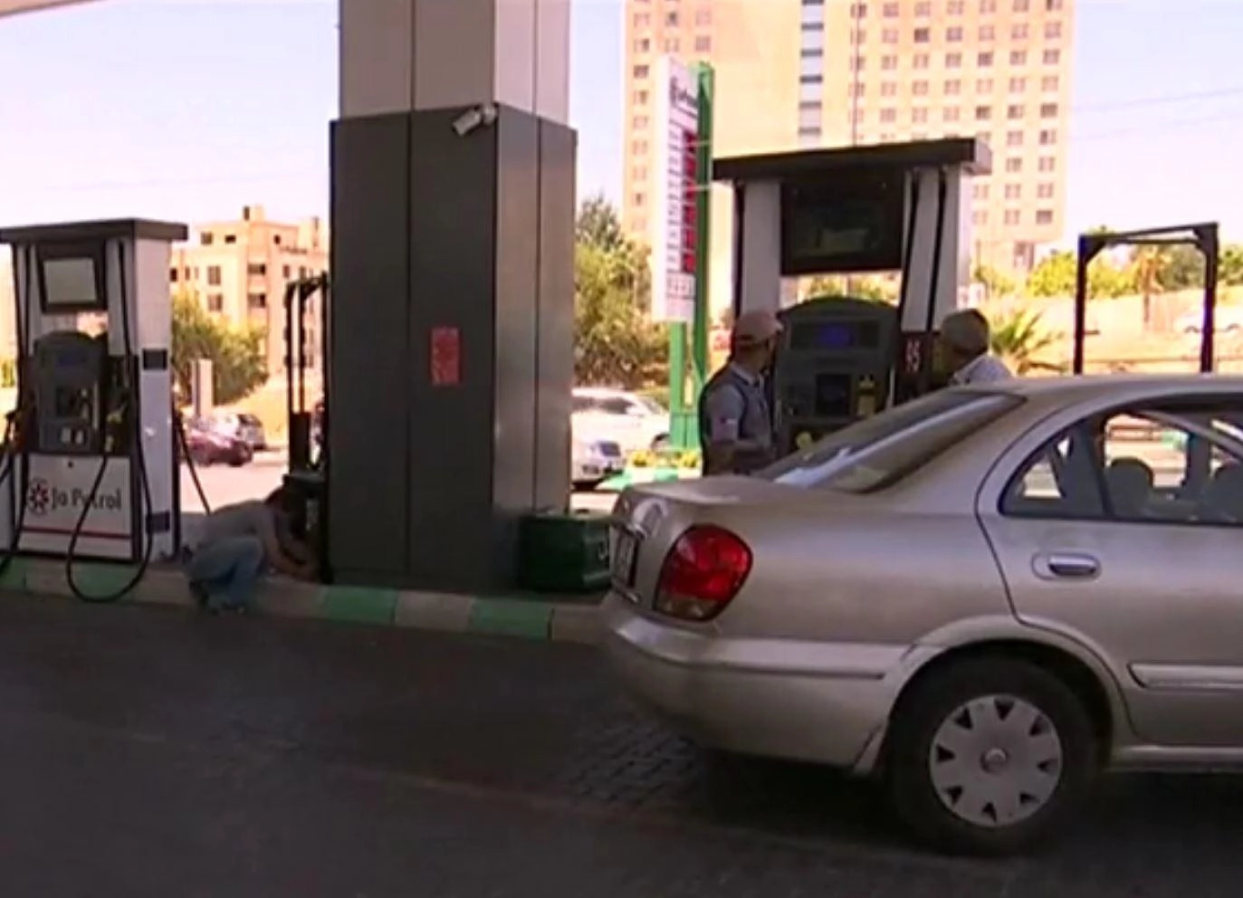 وقف استيراد البنزين المضاف إليه مركبات الحديد