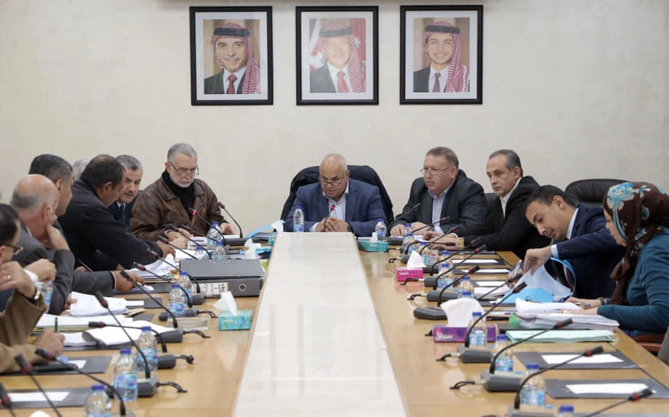 اللجنة المالية النيابية تحيل مخالفات إلى النائب العام