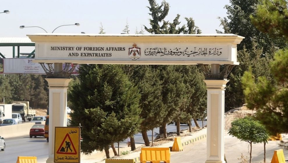 الأردن: قضية مخيم الركبان يجب أن تحلّ في سياق سوري