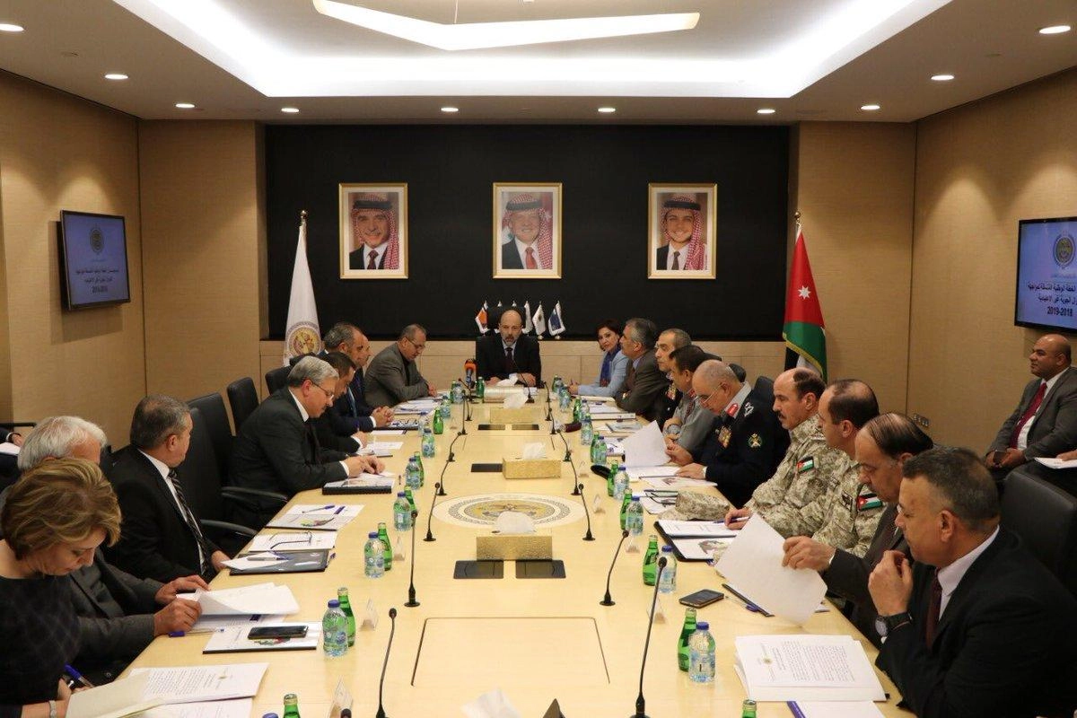 رئيس الوزراء يناقش جهود مواجهة الأحوال الجوية غير الاعتيادية