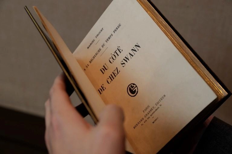 بيع كتاب لمارسيل بروست بمليون و500 ألف دولار