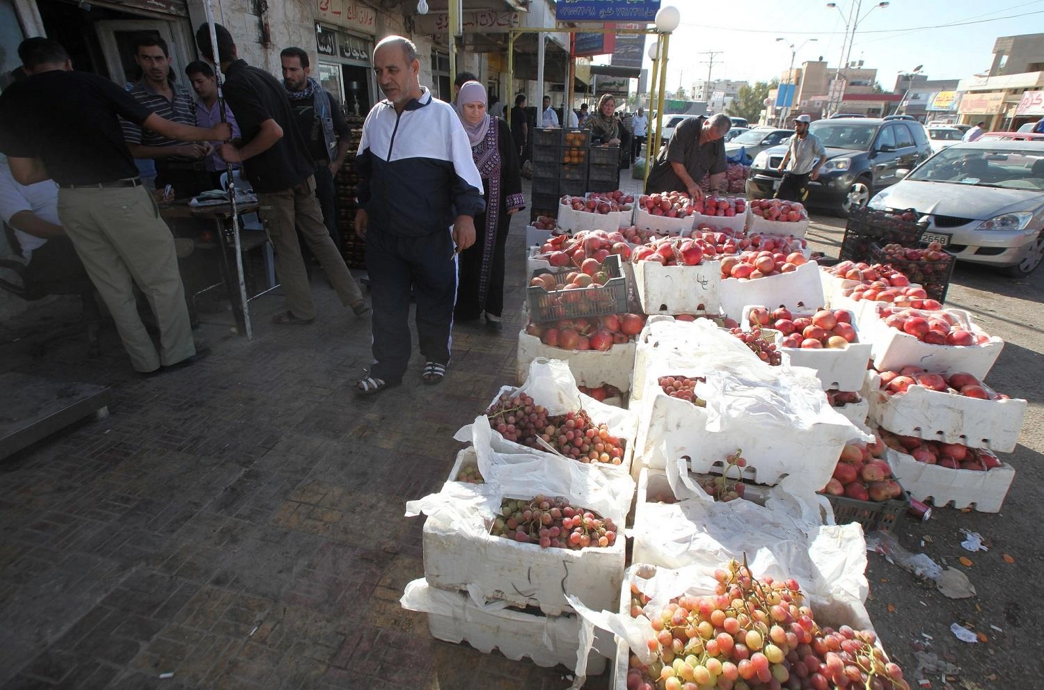 "تعدد حلقات التسويق" رفعت أسعار الخضار 