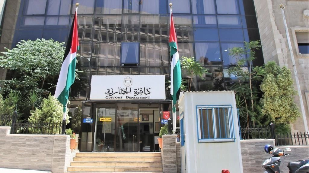 إحباط تهريب 22 كرتونة من السجائر الأجنبية