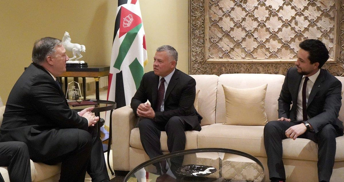 الملك يبحث مع بومبيو فرص توسيع التعاون المشترك