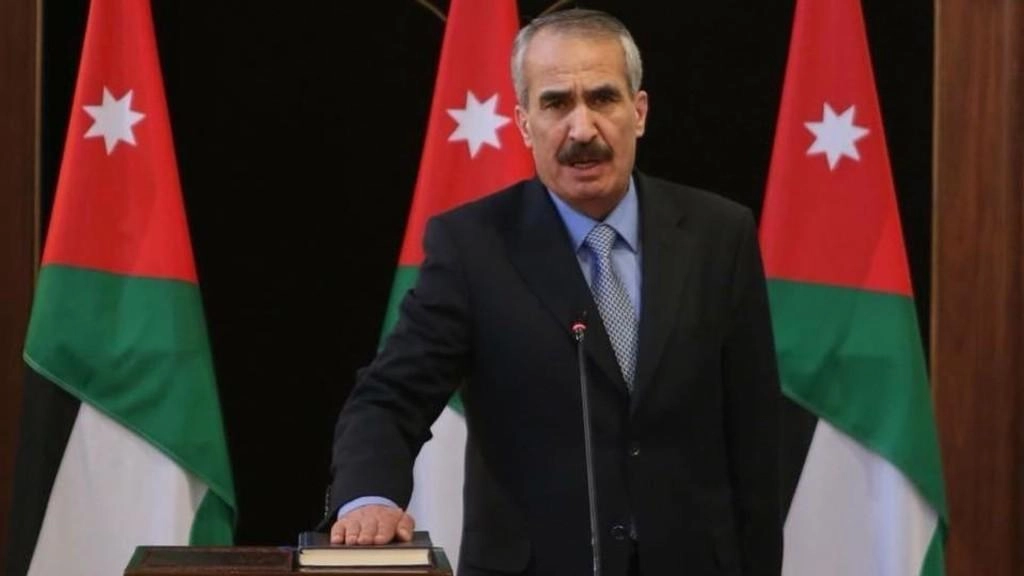 وزير الداخلية في زيارة إلى قطر