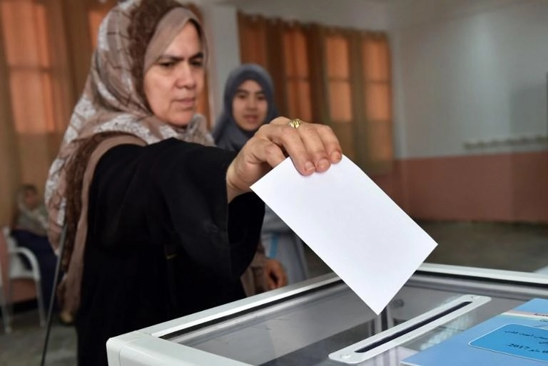 إجراء الانتخابات الرئاسية في 18 إبريل