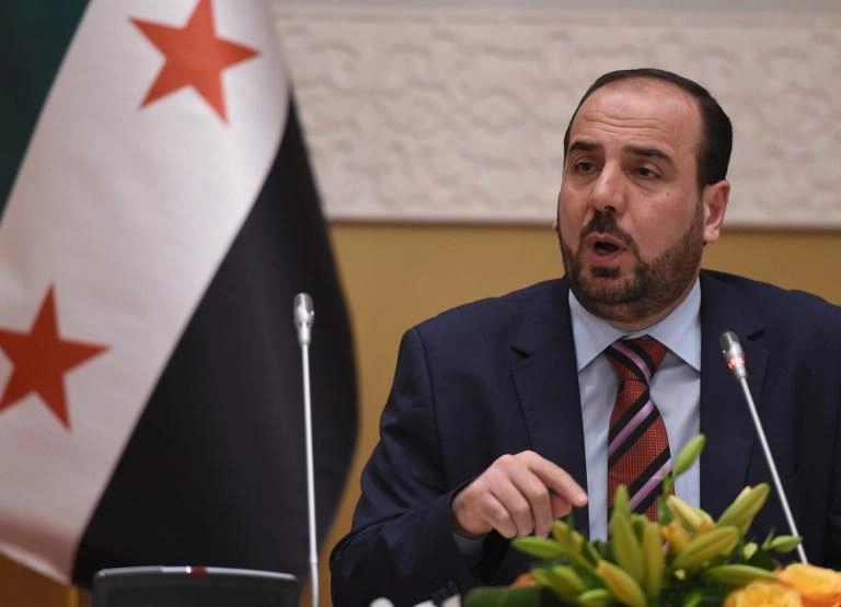 المعارضة ترى فرصة لحل سياسي في البلاد