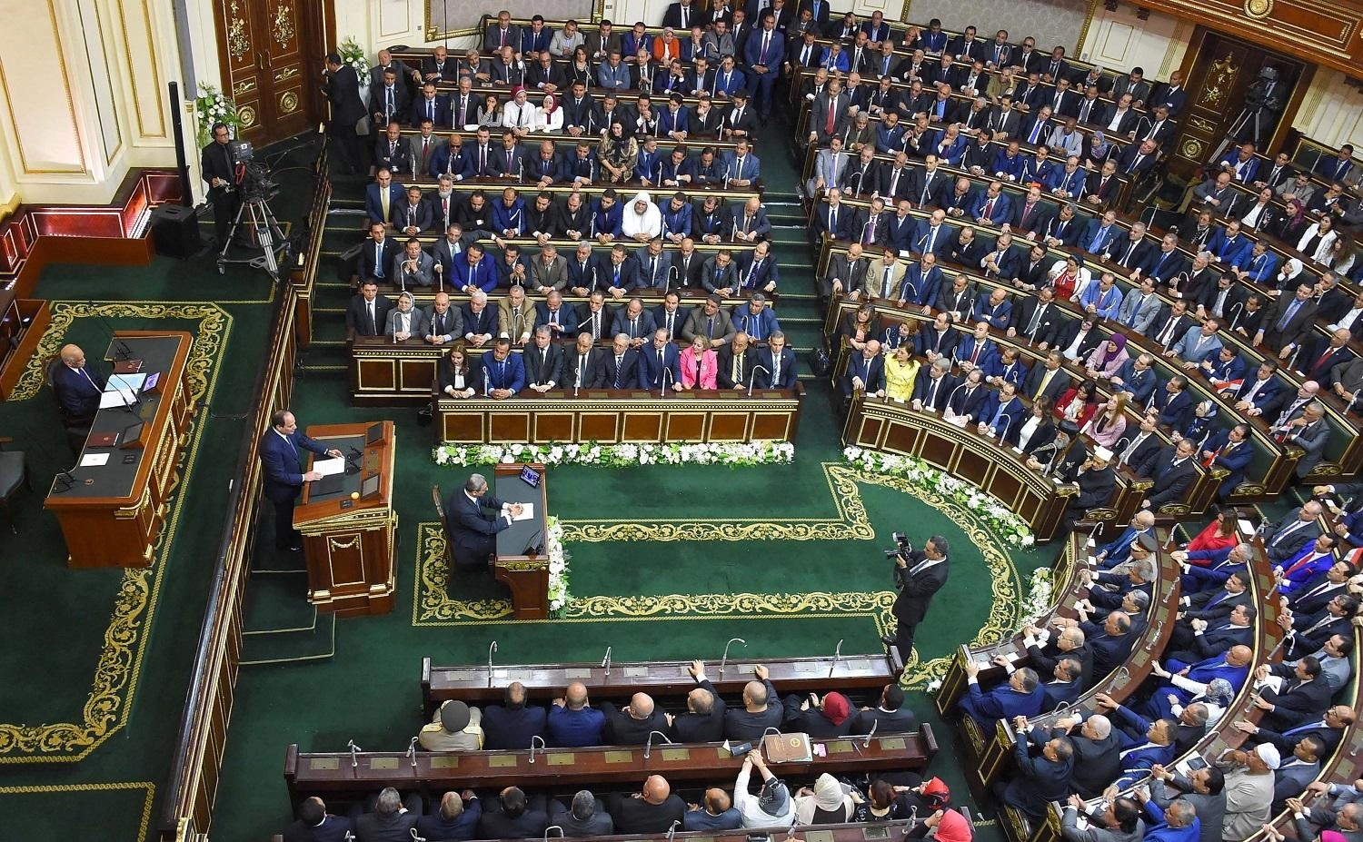 البرلمان يبدأ مناقشة طلب تعديل الدستور الأربعاء 
