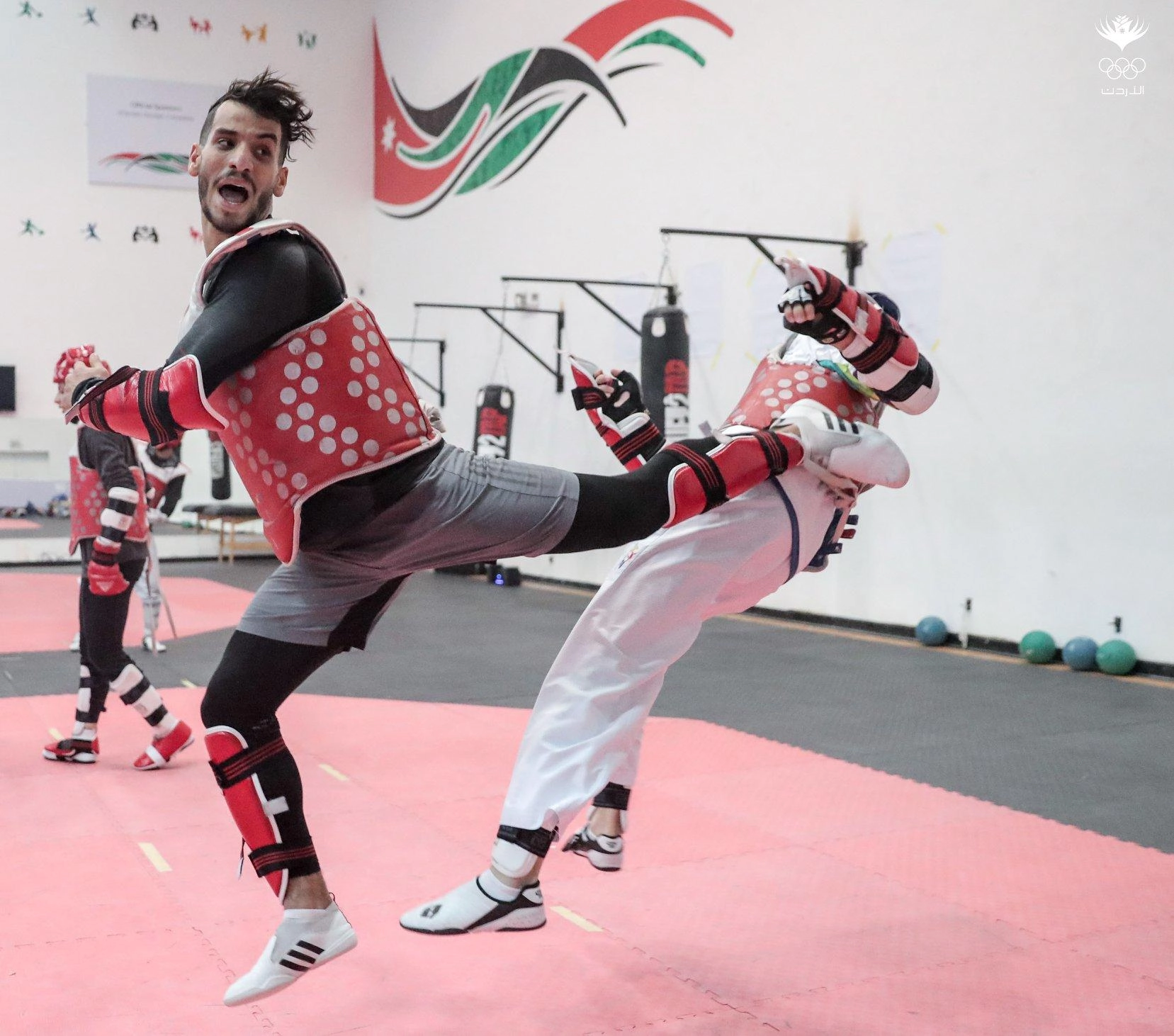أحمد أبو غوش يحقق ذهبية كأس الرئيس في تركيا