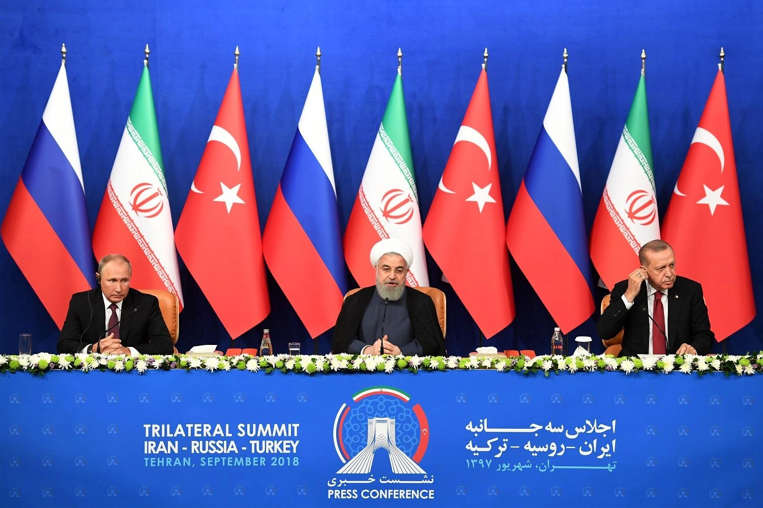 روسيا وتركيا وإيران: الانسحاب الأميركي "خطوة إيجابية"