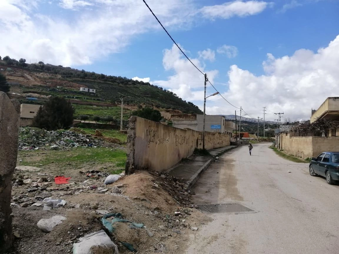 سكان مخيم سوف يطالبون بنقل مسلخ البلدية 