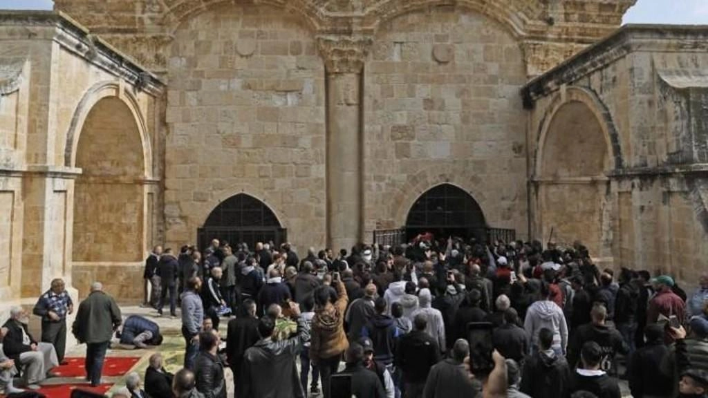 باب الرحمة أحد غرف المسجد الأقصى المبارك