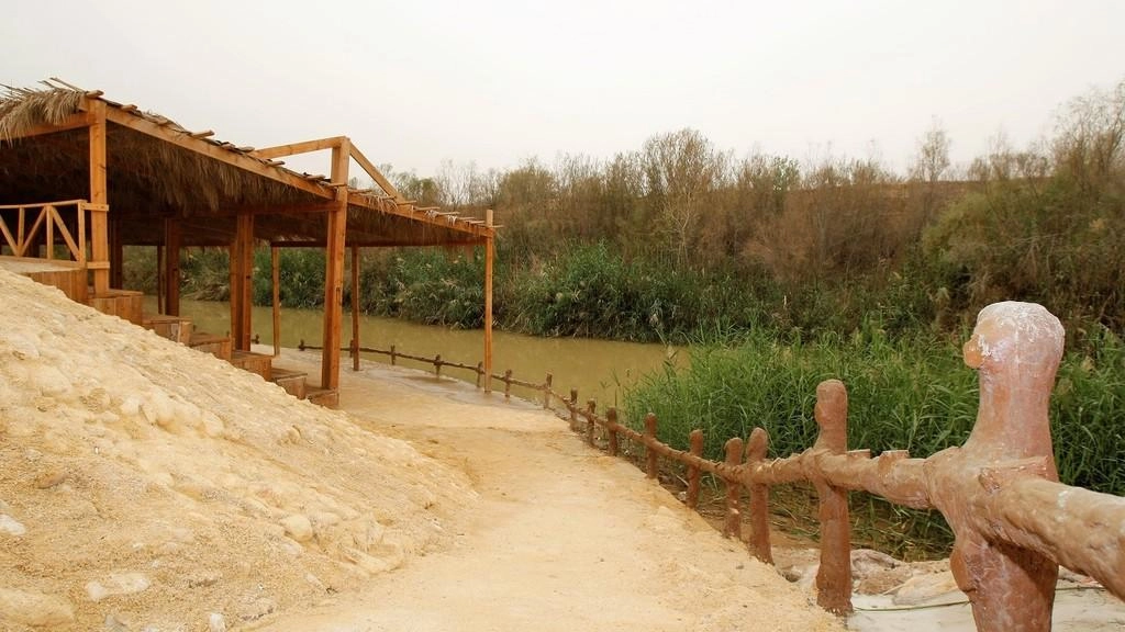 إغلاق موقع المغطس أمام الزوار 